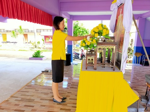 พิธีน้อมรำลึกในพระมหากรุณาธิคุณเนื่องในโอกาสวันคล้ายวันสวรรคตพระบาทสมเด็จพระปรมินทรมหาภูมิพลอดุลยเดช บรมนาถบพิตร 